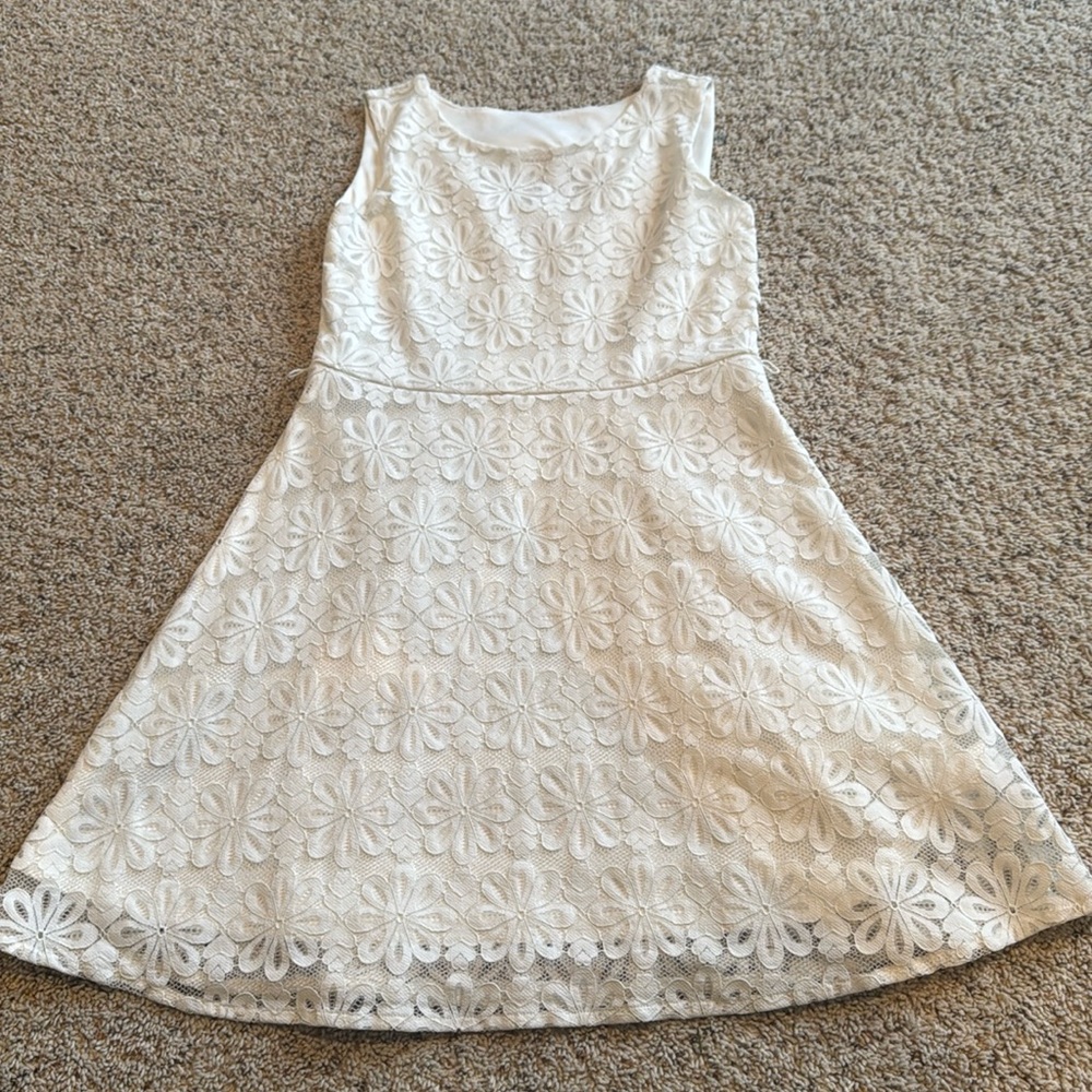 Girls dress